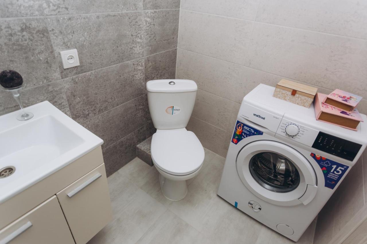 Apart-Hotel I. Sirko New Building 7 Floor Sumy Esterno foto